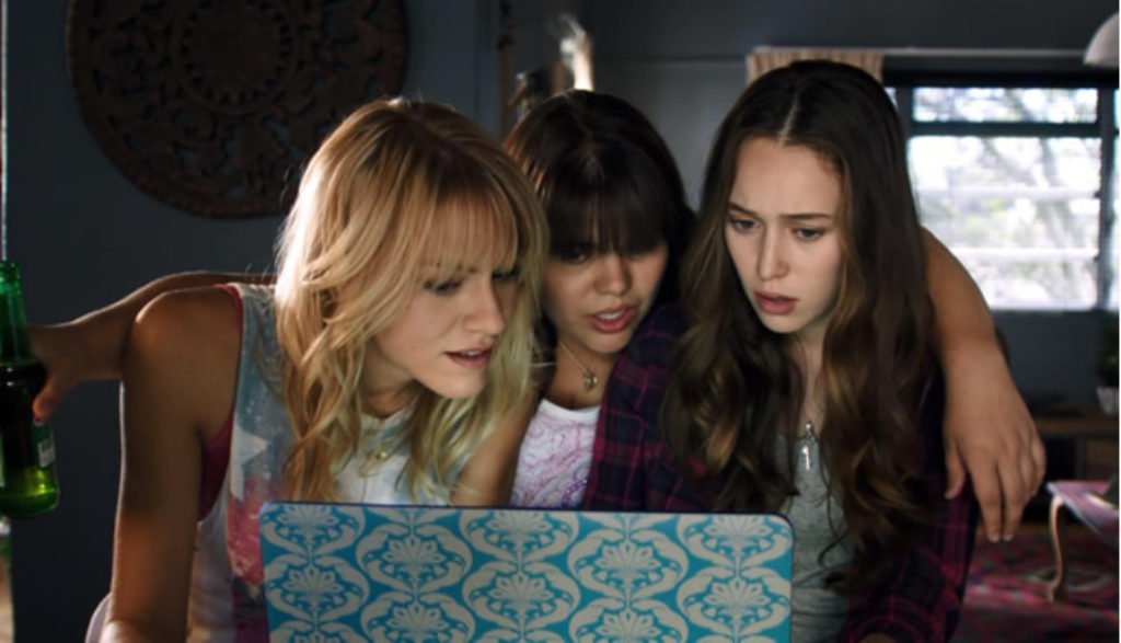 friend request online horror movies 2 Techno Terrors: 13 Creepy Internet Horror Movies That Will Have You Closing Tabs 19 friend request online horror movies