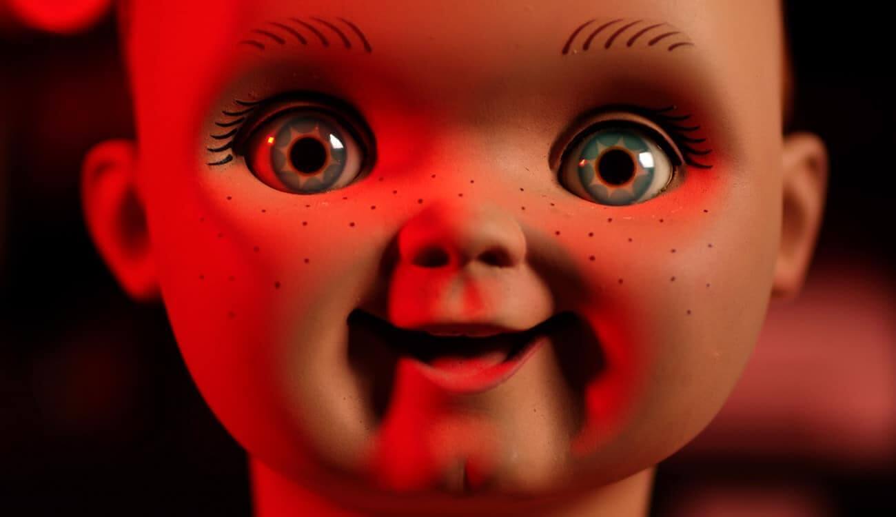 living with chucky 2022 5