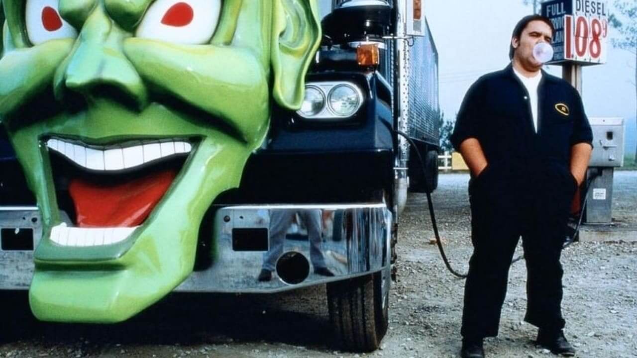 maximum overdrive stephen king Kooky King: 6 of the Weirdest Stephen King Film Adaptations 17 maximum overdrive 1986 stephen king
